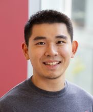 Portrait photo of Barry Wang